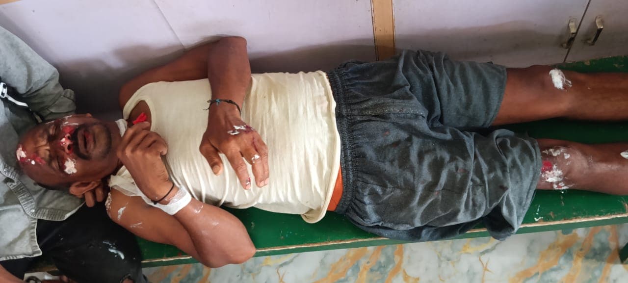 तेज रफ्तार का कहर: बाइक ने साइकिल सवार को मारी टक्कर, दोनों घायल