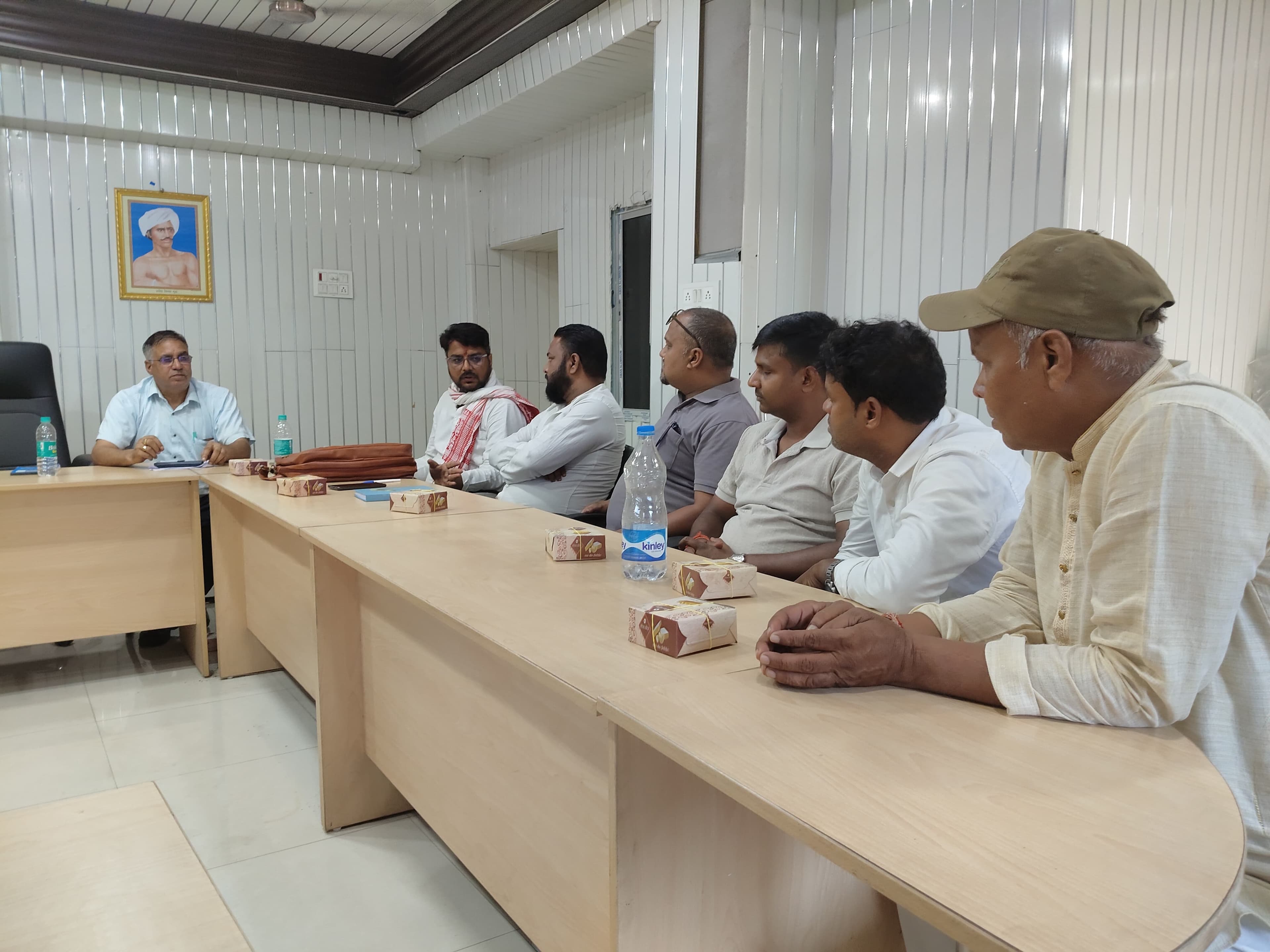 Giridih News :राकोमसं व सीसीएल प्रबंधन के बीच वार्ता