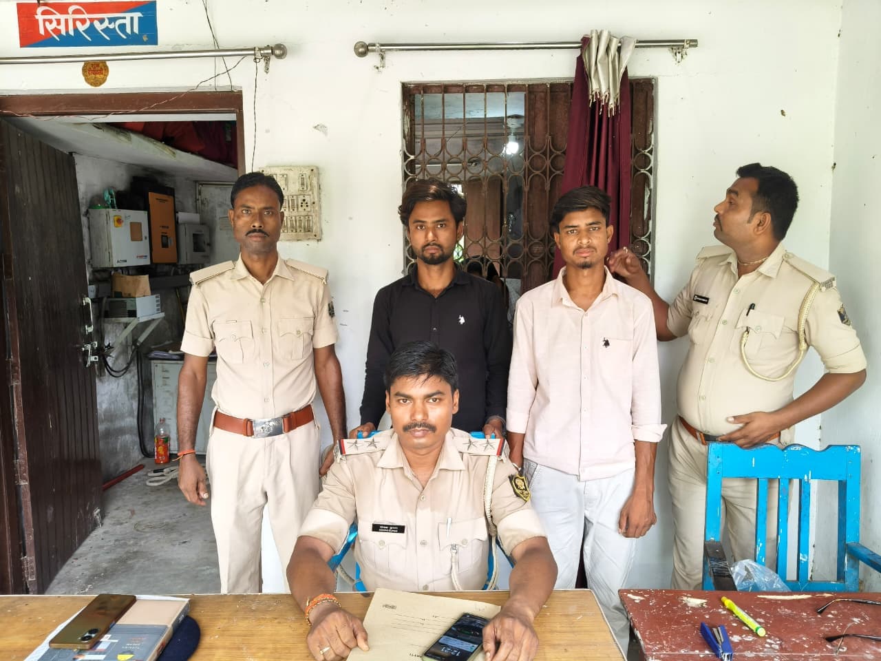 बलिया बेलौन में 107 ग्राम स्मैक के साथ दो तस्कर गिरफ्तार