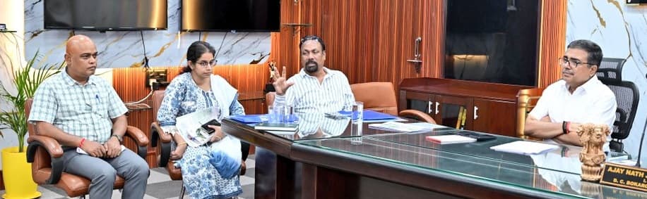 Bokaro News : जिला के प्रमुख पर्यटन स्थलों का होगा विकास