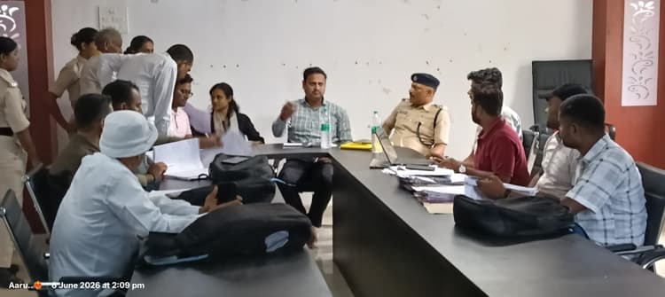 चांदन अंचल कार्यालय में जनता दरबार में छह मामले निष्पादित