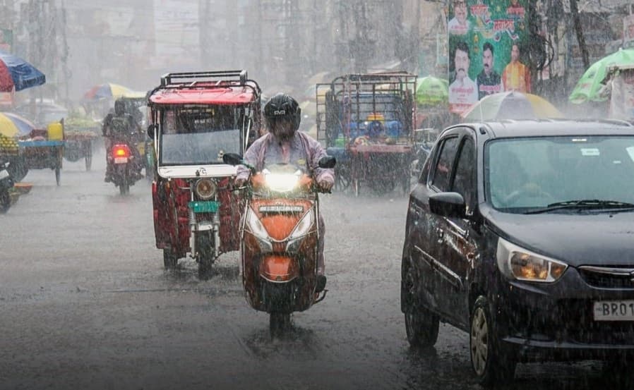 अब झमाझम बरसेंगे बादल, 15 जून तक प्रवेश करेगा मानसून