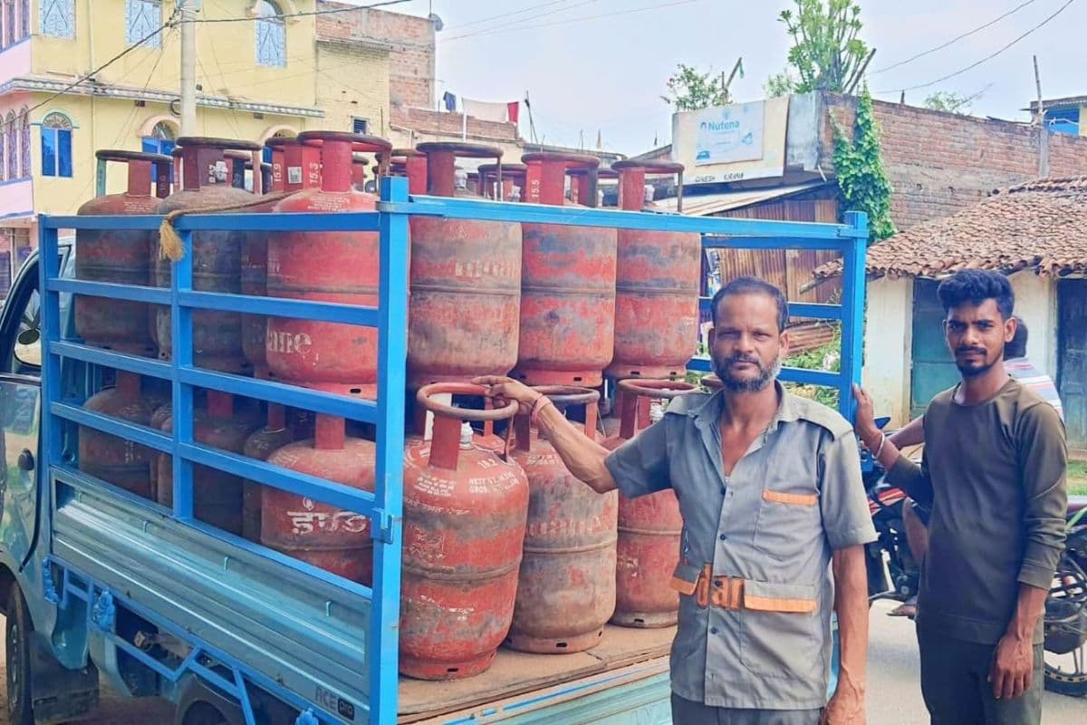 बांका में एलपीजी सिलेंडर 29 रुपये महंगा, बिगड़ा रसोई का बजट
