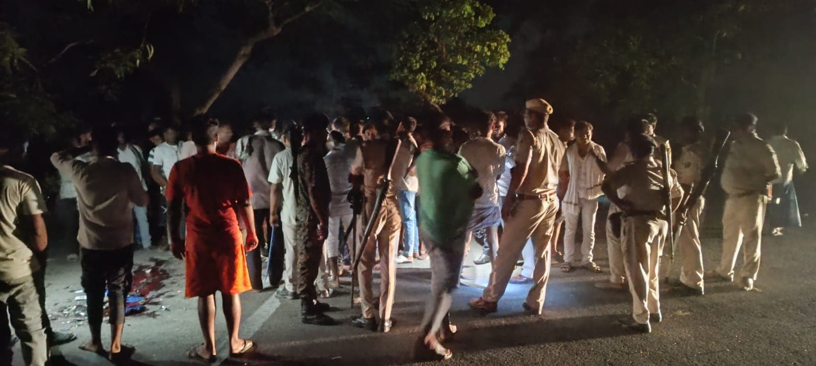 एसएच-91 पर दर्दनाक हादसा, ट्रैक्टर की चपेट में आने से युवक की मौत, साथी गंभीर घायल