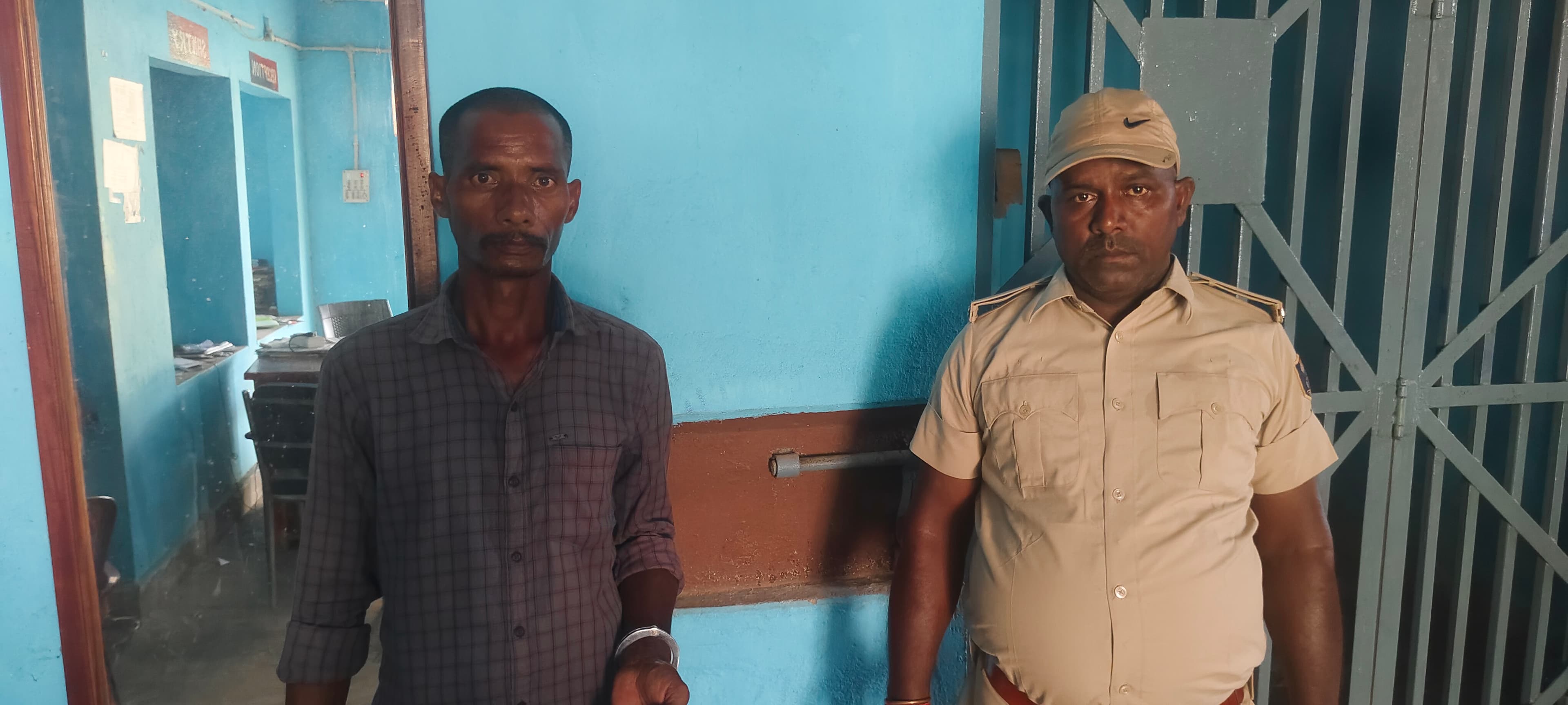 फरार कुर्की वारंटी गिरफ्तार, भेजा गया जेल