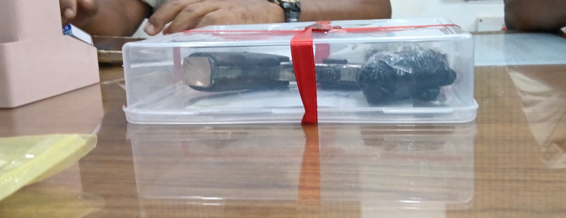 एक देसी कट्टा व दो जिंदा गोली के साथ चितरा का कुख्यात बदमाश फिरोज गिरफ्तार