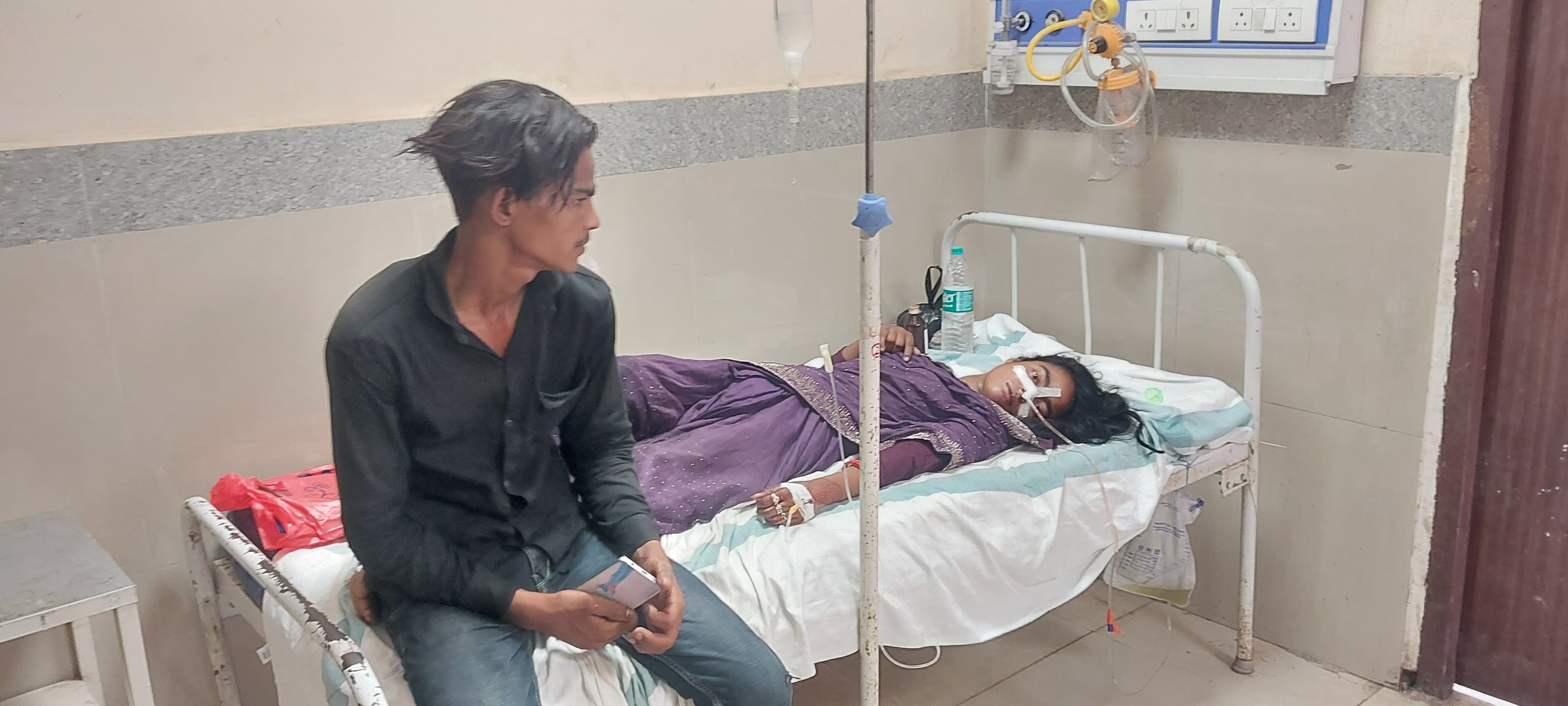 पति-पत्नी के विवाद के बाद महिला ने खाया जहर