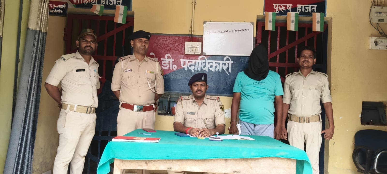पैक्स में 1.26 करोड़ के धान गबन मामले में पूर्व पैक्स अध्यक्ष गिरफ्तार