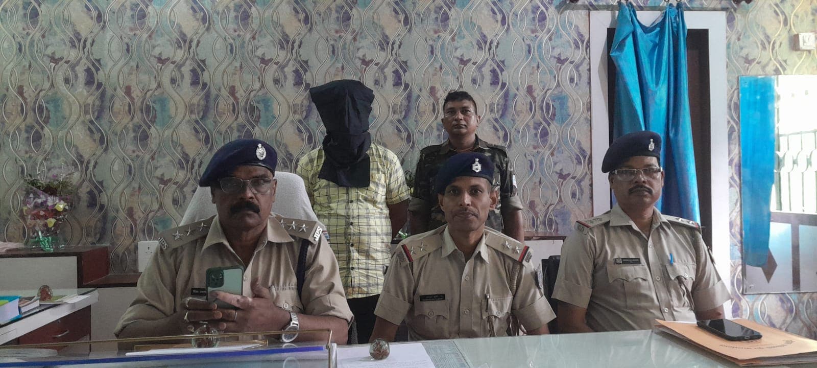 फायरिंग का आरोपी ओडिशा से गिरफ्तार, यूएसए मेड पिस्टल जब्त