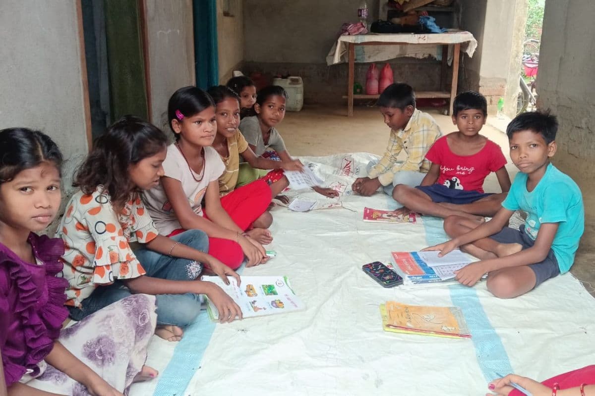 अंग संस्कारशाला के समर कैंप में गूंजे संस्कार के स्वर, बच्चों ने सीखे नैतिकता व व्यक्तित्व विकास के गुर