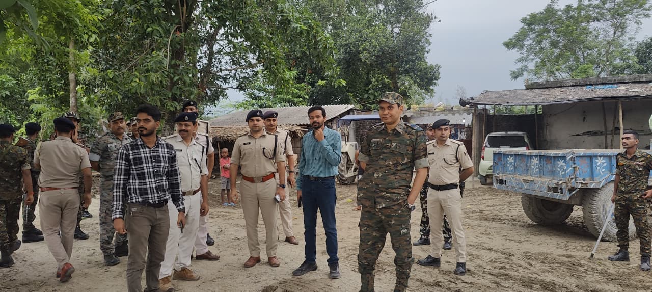 बालू माफिया सहित संलिप्त लोगों पर भी होगी कार्रवाई -डीएम
