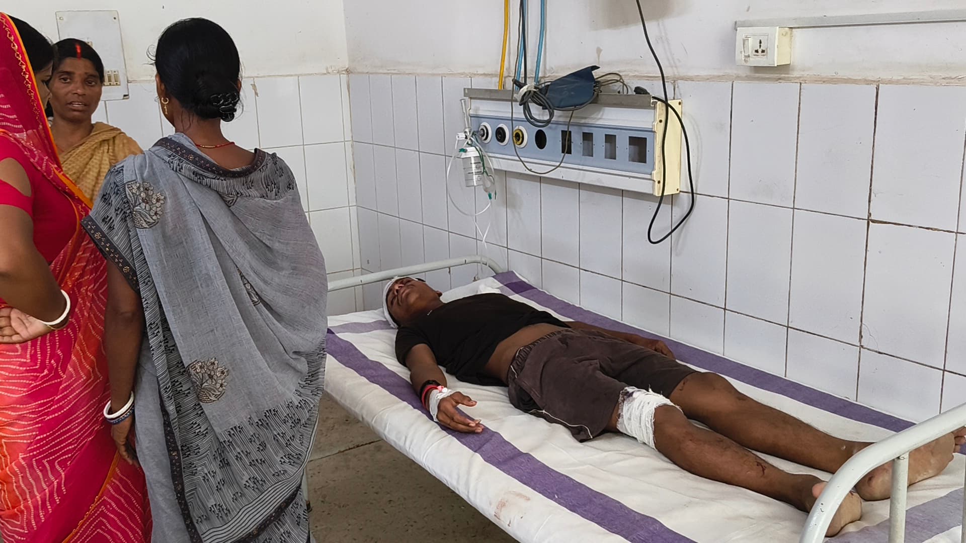स्कॉर्पियो की टक्कर से ऑटो चालक समेत दो घायल, एक पटना रेफर
