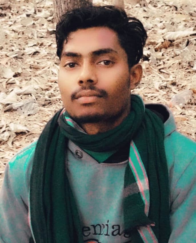 पिकअप के धक्के से बाइक सवार की मौत, एक गंभीर