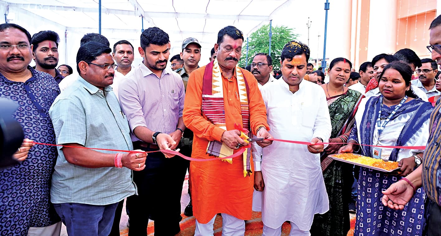Jharsuguda News: मुख्यमंत्री अन्नपूर्णा योजना का शुभारंभ, राशन कार्ड धारकों को अब मिलेगा पांच किलो अतिरिक्त चावल