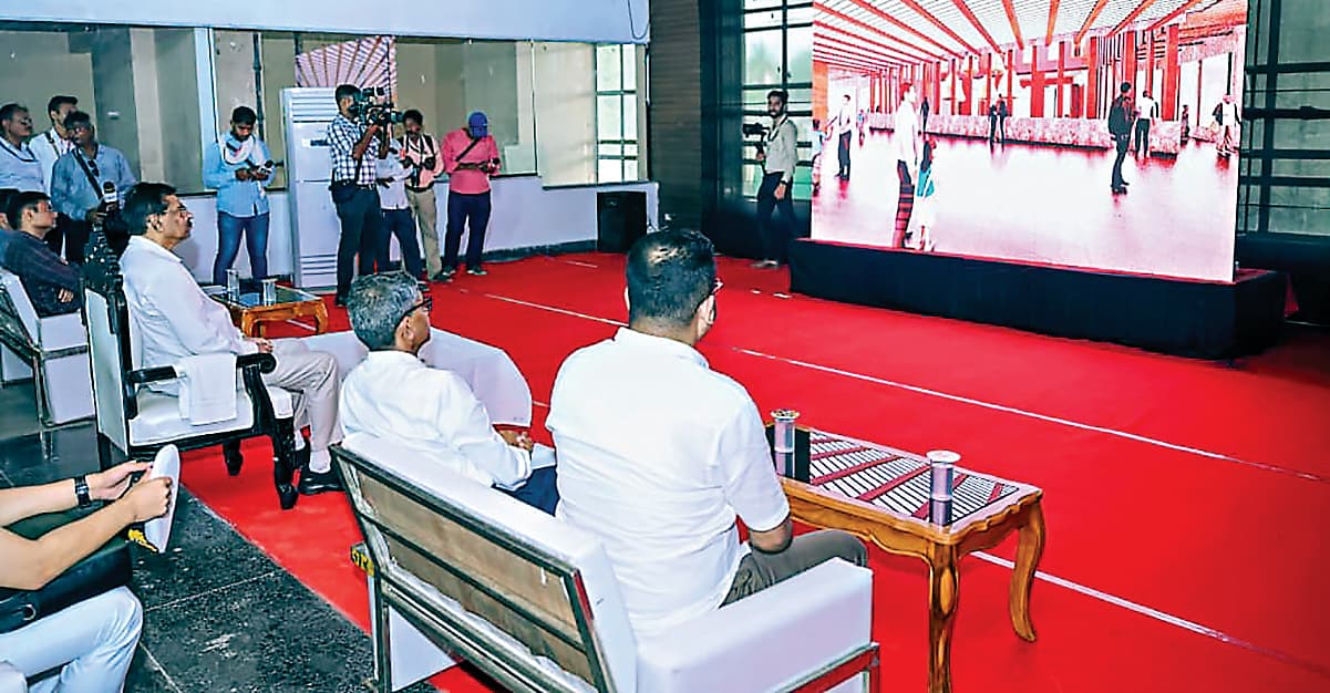 Bhubaneswar News: पुरी स्टेशन को रथ यात्रा 2027 से पहले आधुनिक बनाने का दिया निर्देश