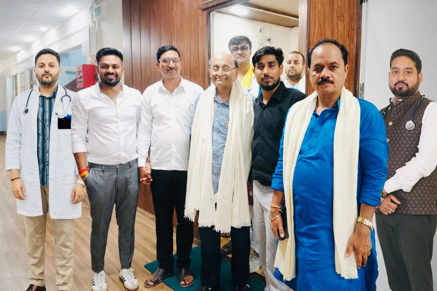 पटना के विशेषज्ञ डॉक्टरों का लखीसराय में इलाज करना सराहनीय, डॉ. सीपी ठाकुर