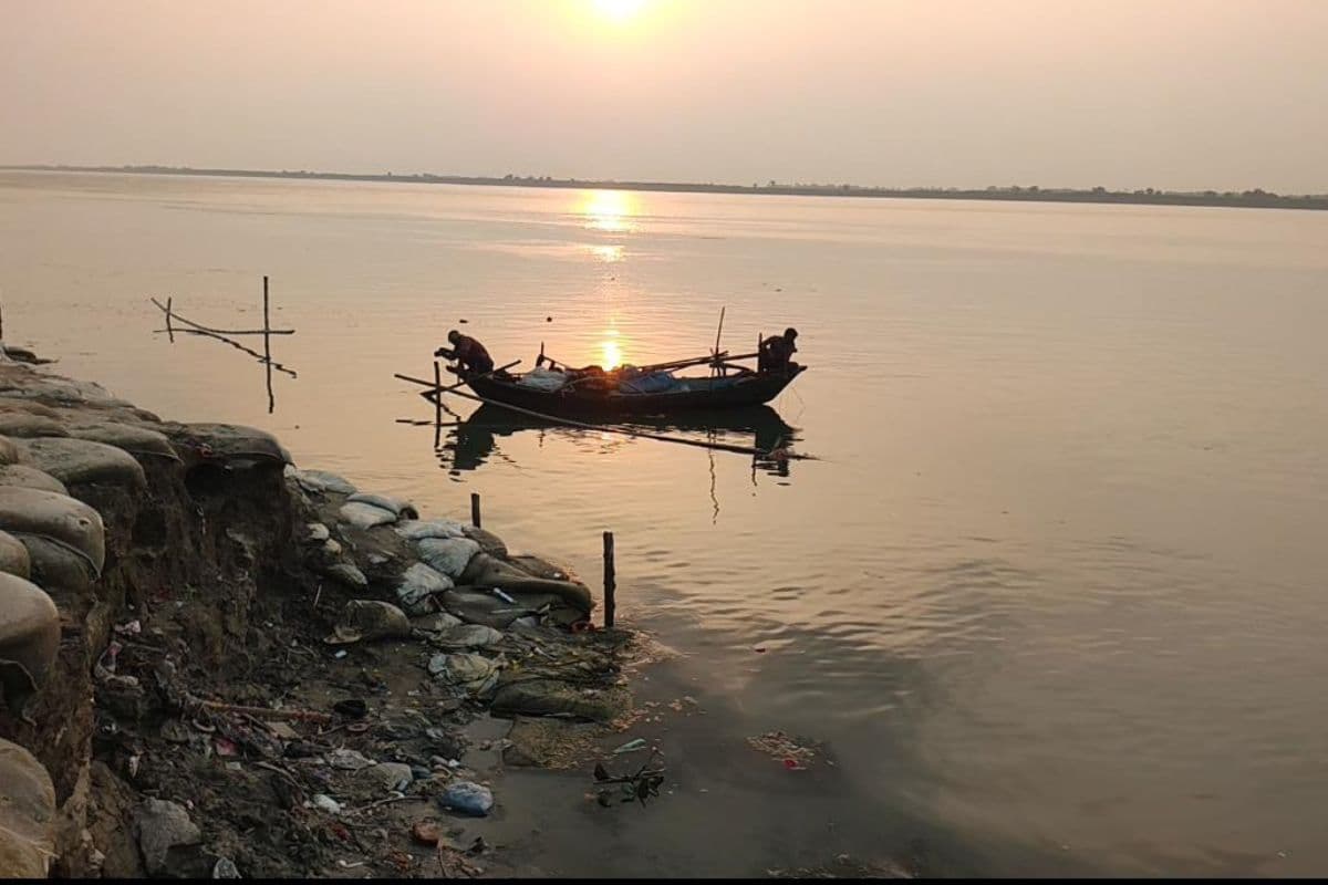 गंगा में बढ़ती डूबने की घटनाओं से बढ़ी चिंता, सुरक्षा व्यवस्था मजबूत करने की उठी मांग
