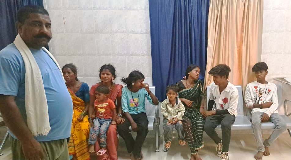 गंगटा मोड़ के समीप ऑटो व ट्रक में हुई टक्कर, एक महिला की मौत, तीन घायल
