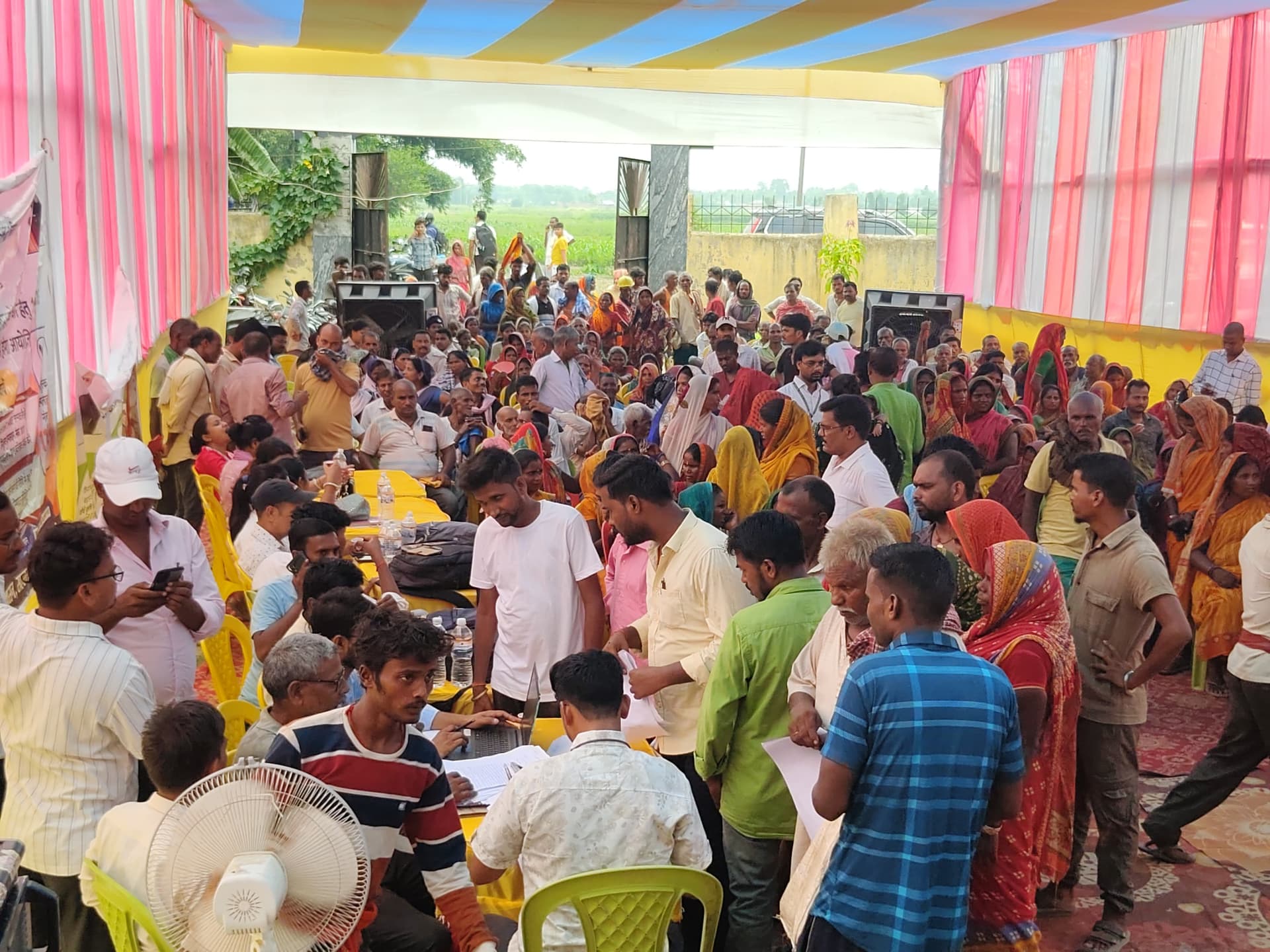 106 आवेदनों में 70 मामलों का मौके पर किया गया निष्पादन