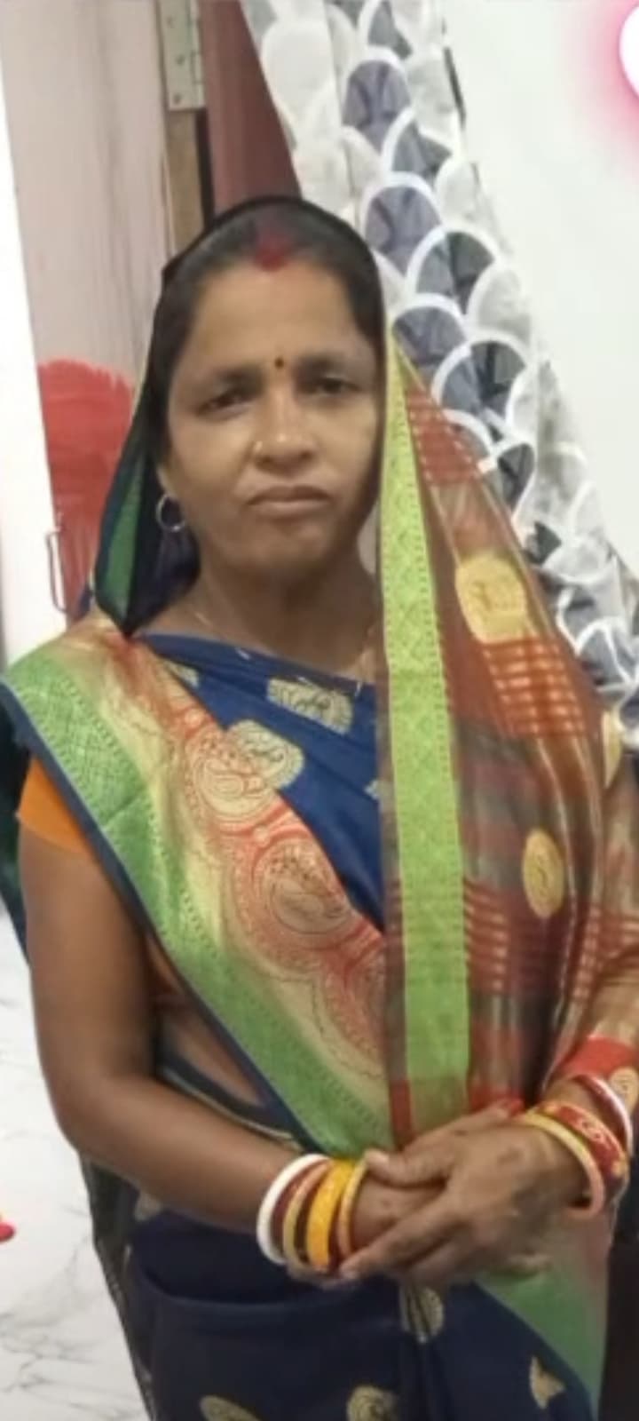 बाइक और टोटो की आमने-सामने की टक्कर में महिला की मौत