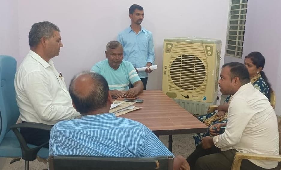 विशेष मध्यस्थता शिविर में दो पारिवारिक मामलों का हुआ निष्पादन