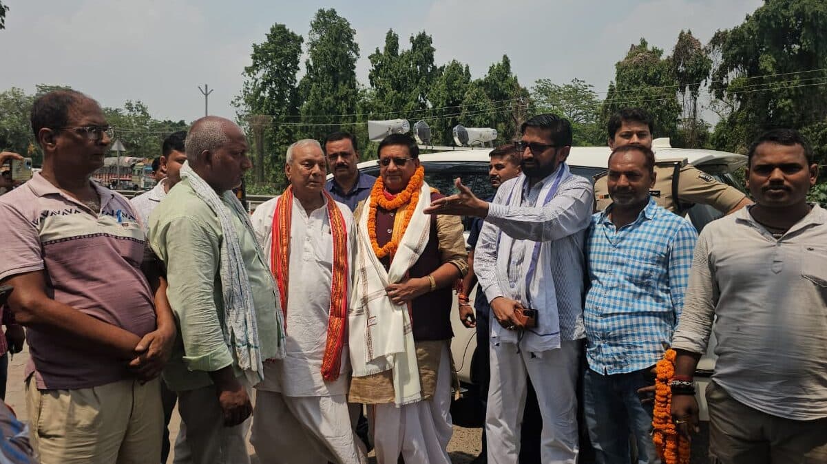 ISTP कानून में बदलाव की मांग तेज, बेगूसराय में ट्रक ऑनर्स एसोसिएशन ने मंत्री से की मुलाकात