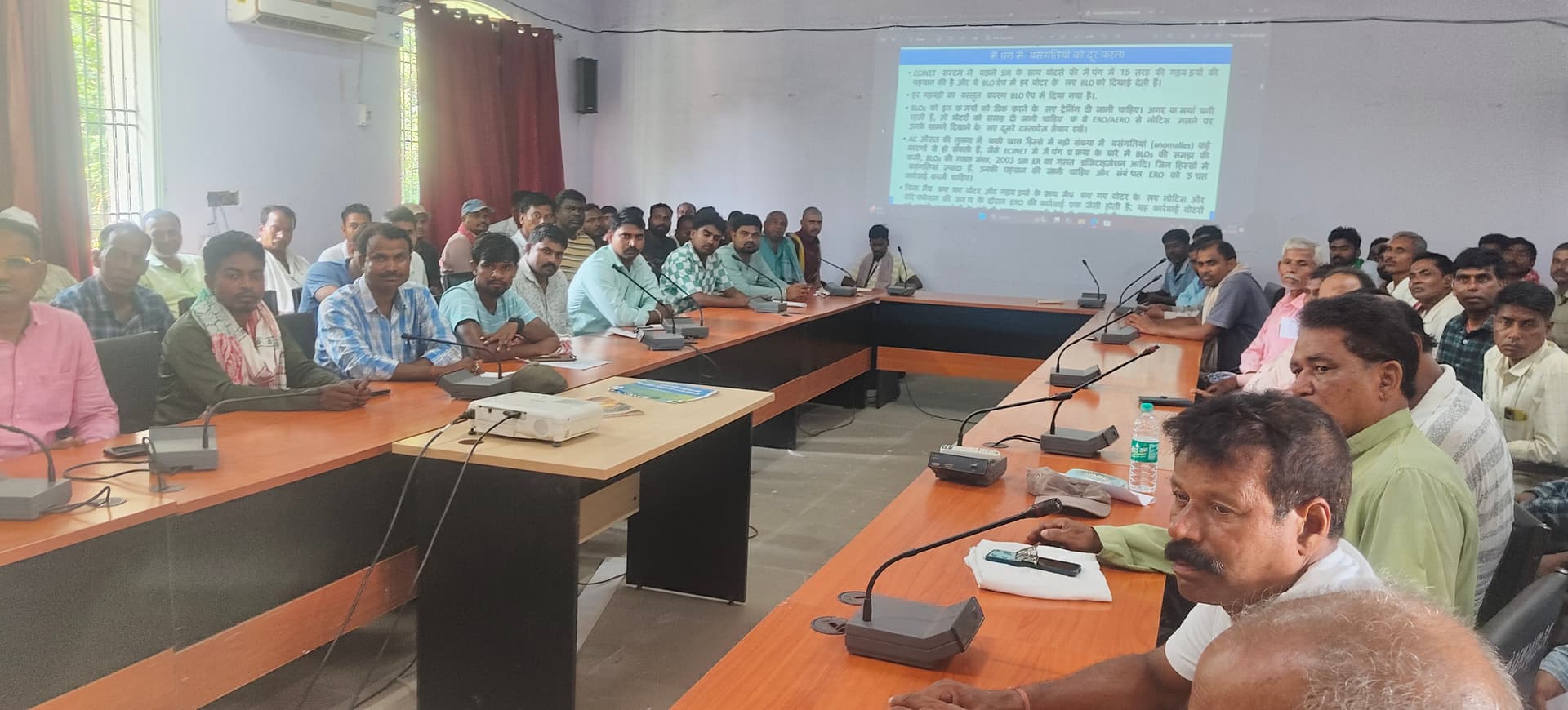 मतदाता सूची में नाम जोड़ने, हटाने और संशोधन कार्य में पारदर्शिता बरतने का निर्देश