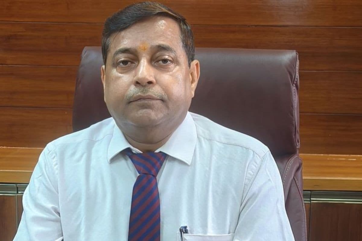 गढ़वा में निजी स्कूलों की मनमानी पर प्रशासन सख्त, 10% से ज्यादा नहीं बढ़ेगी ट्यूशन फी 