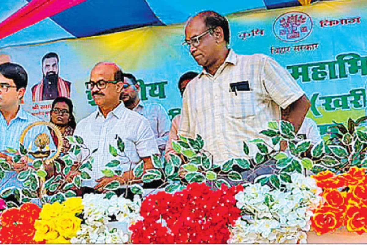 अरवल में खरीफ कर्मशाला में कृषि योजनाओं पर जोर, किसानों तक पारदर्शी तरीके से लाभ पहुंचाने के निर्देश