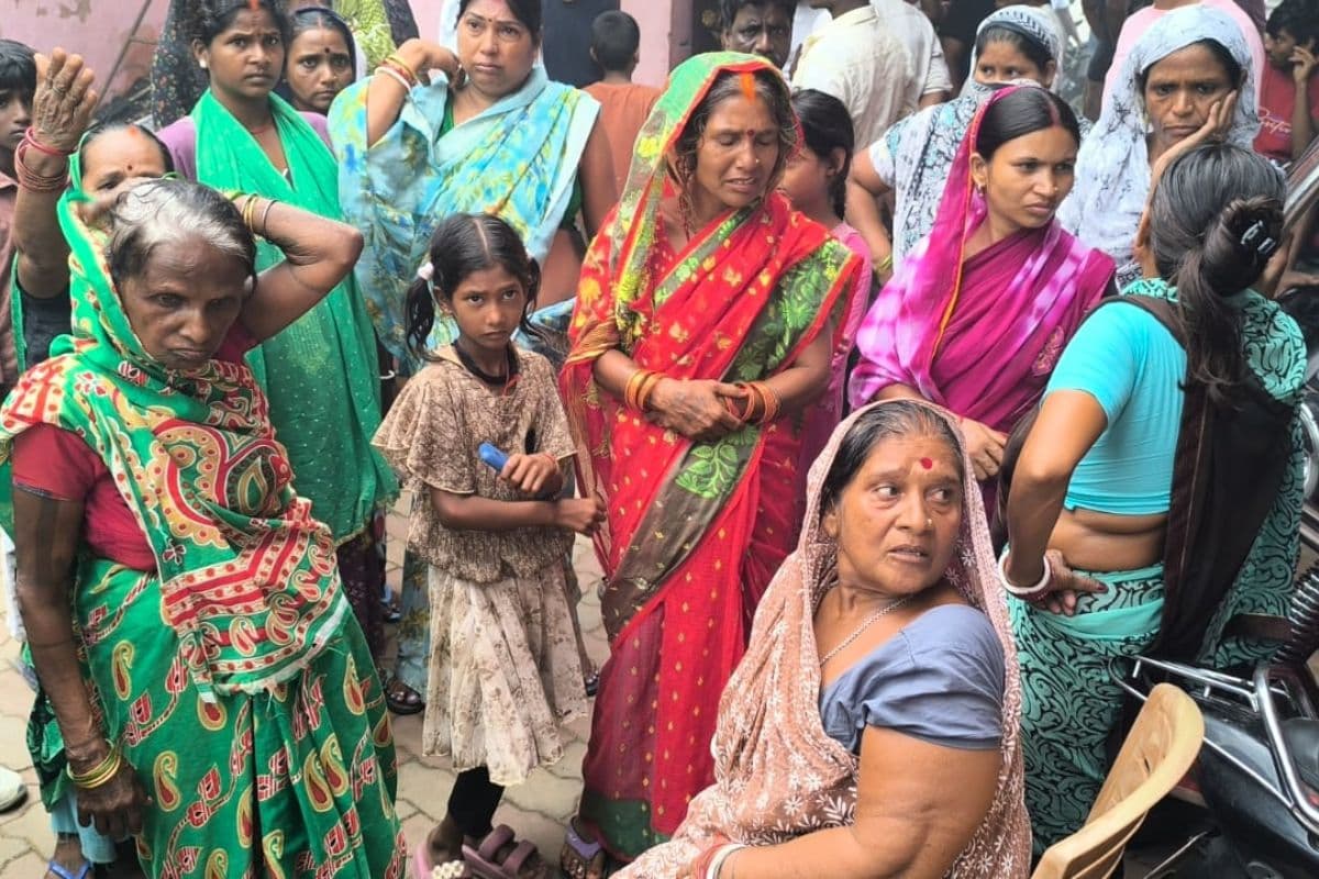 गिरिडीह में इंजेक्शन लगने के बाद बिगड़ी मरीज की तबीयत, मौत के बाद क्लीनिक में परिजनों का हंगामा 