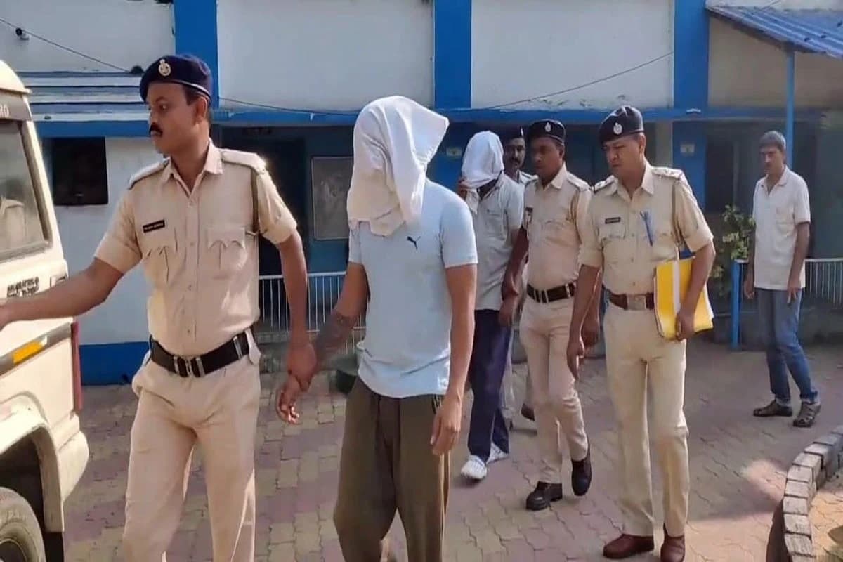 फर्जी लॉटरी रैकेट का मास्टरमाइंड गिरफ्तार, बंगाल पुलिस के हाथ लगे 10 लाख की नकदी