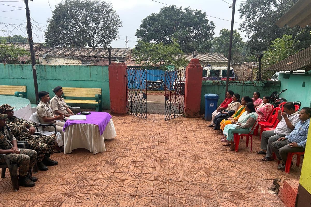 पश्चिमी सिंहभूम: मुहर्रम को लेकर किरीबुरू थाना में शांति समिति की बैठक आयोजित 