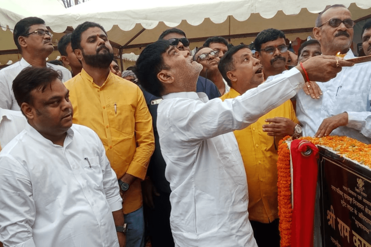 दानापुर के 45 वार्डों में लगेंगे 15 हजार स्ट्रीट लाइट, 13 करोड़ की योजना का मंत्री रामकृपाल यादव ने किया शुभारंभ