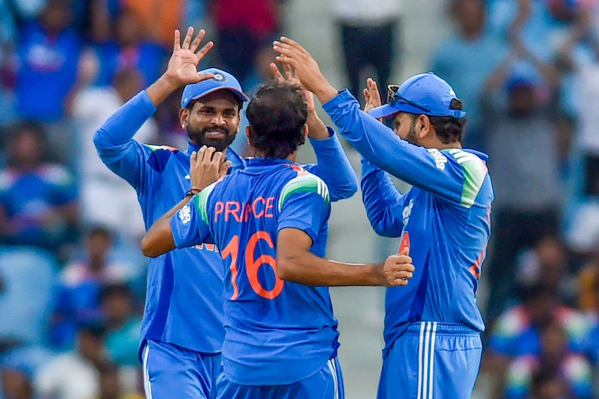 डेब्यू मैच में प्रिंस यादव के साथ हुआ दिल तोड़ने वाला वाकया, विकेट लेकर भी रह गए खाली हाथ; जानिए वजह