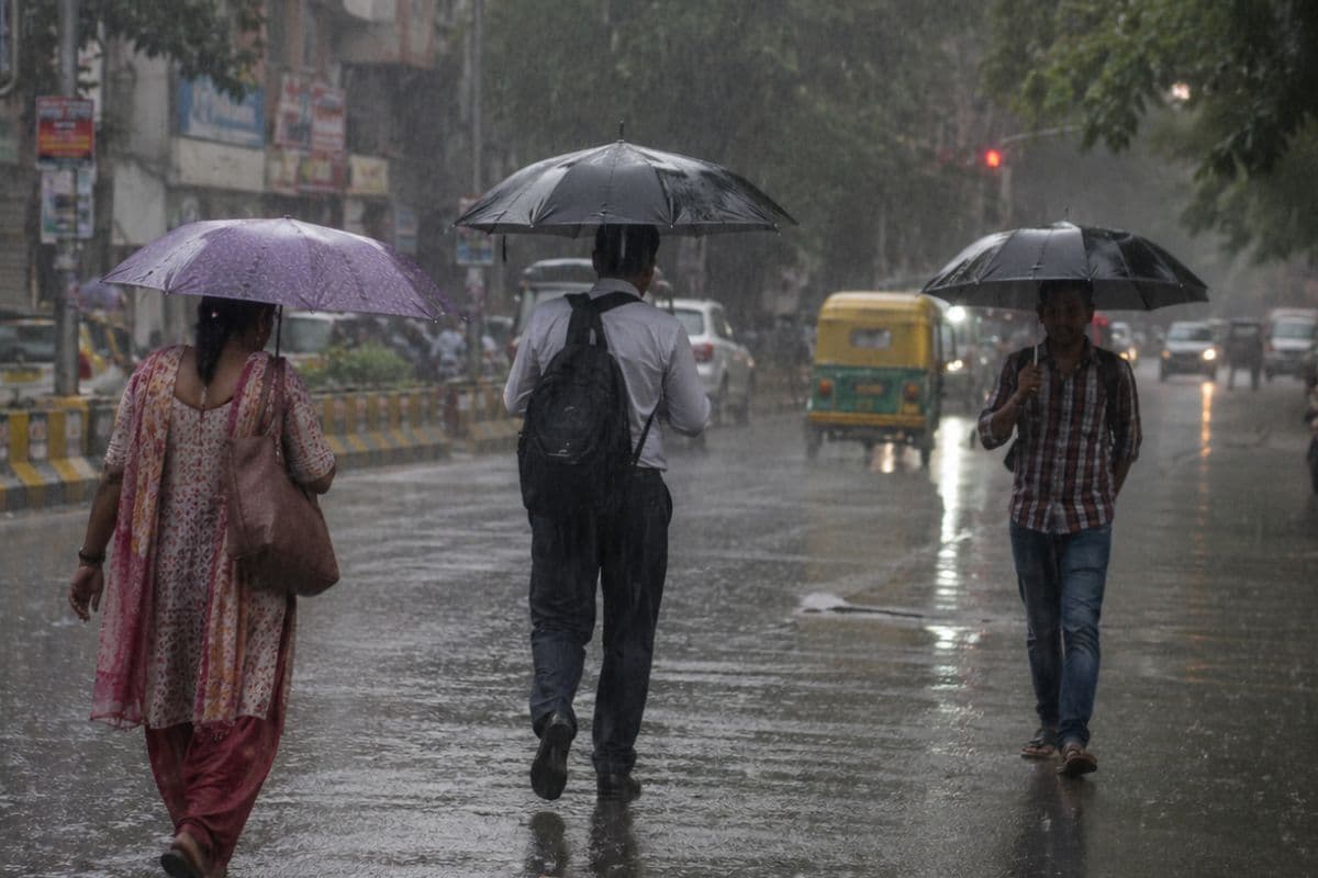 झारखंड में बारिश से बदला मौसम का मिजाज, 19 जून तक येलो अलर्ट