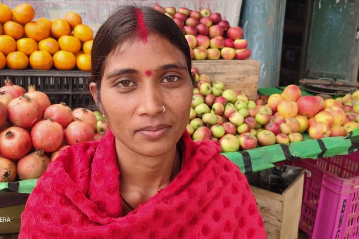 गुमला: घर में फंदे से लटकी मिली विवाहिता, तीन बच्चों के सिर से उठा मां का साया