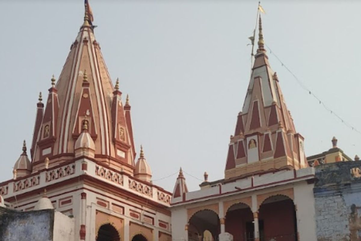 भागलपुर के बाबा बूढ़ानाथ मंदिर में सुबह 5 बजे हुई सरकारी पूजा, पट खुलते ही उमड़ी श्रद्धालुओं की भीड़