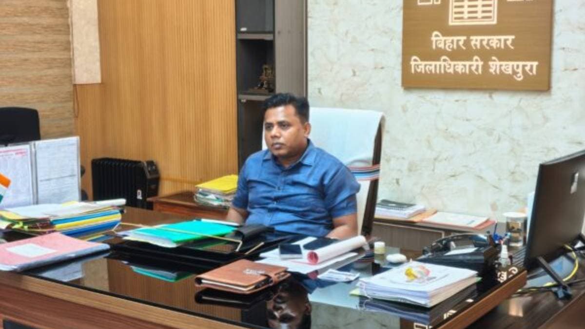 शेखपुरा में कार्यपालक सहायकों का बड़े पैमाने पर तबादला, डीएम के आदेश पर कई विभागों में फेरबदल