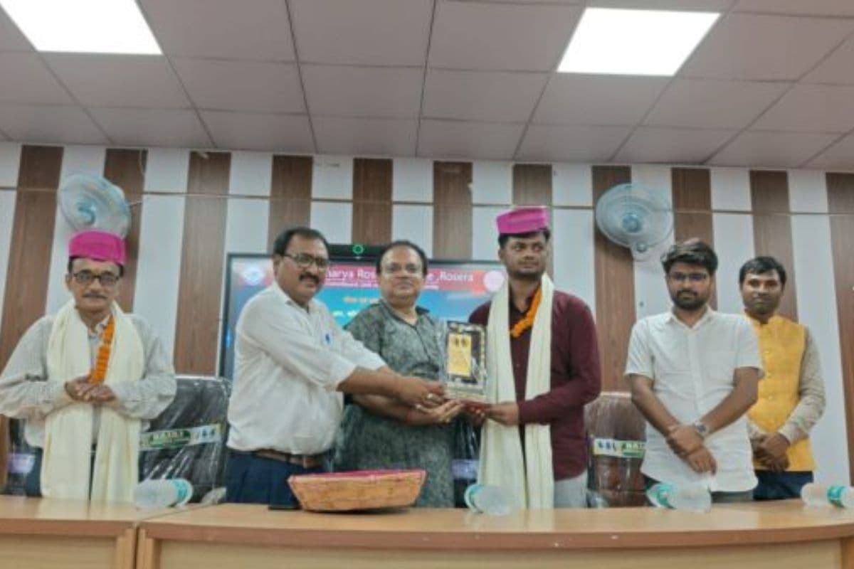 70वीं बीपीएससी में डीएसपी और एसडीएम बने उदयनाचार्य कॉलेज के पूर्व छात्रों का भव्य सम्मान
