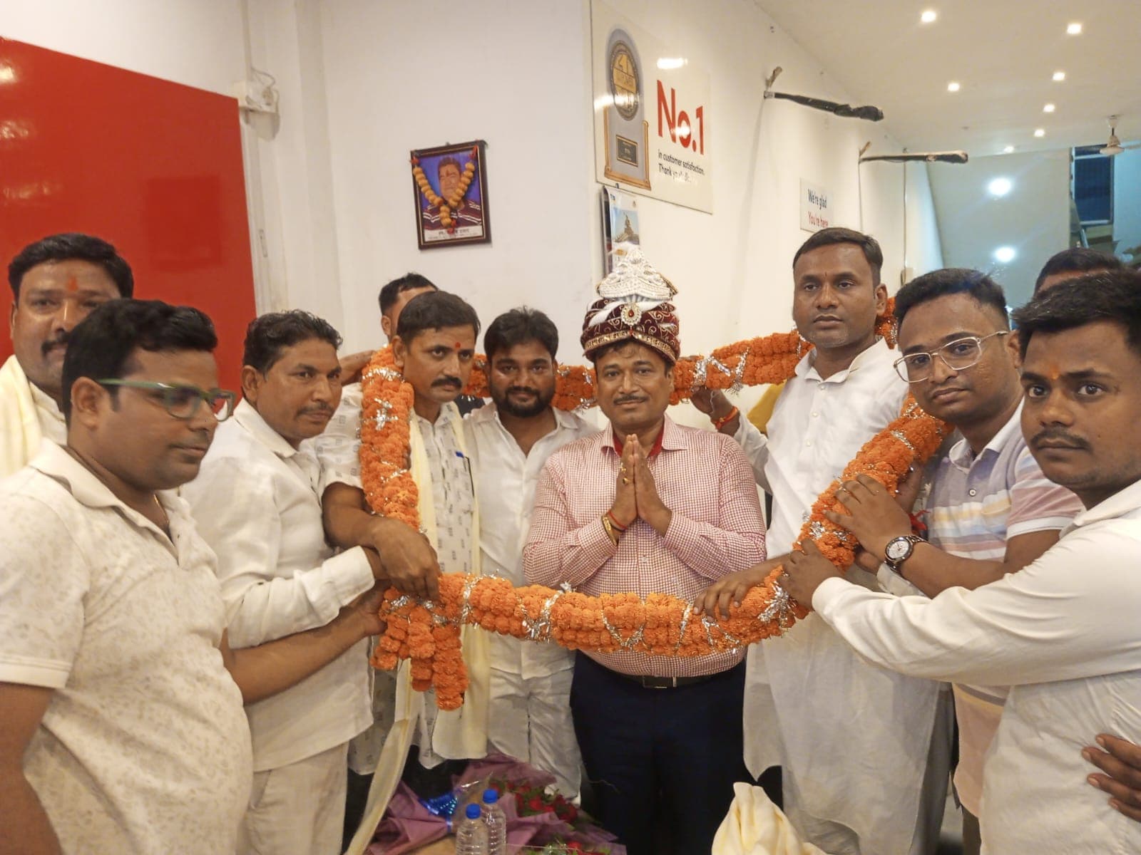 औरंगाबाद के मदनपुर पहुंचे विधायक प्रकाश चंद्रा, जननायक जगदेव प्रसाद प्रतिमा अनावरण समारोह में शामिल होने का दिया न्योता