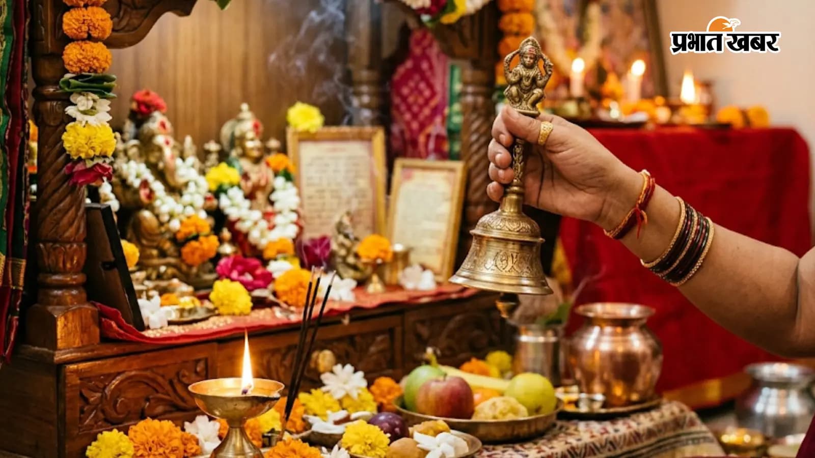 पूजा के समय घंटी बजाते हुए सांकेतिक तस्वीर (एआई)