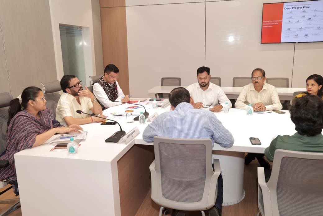 Bhubaneswar News: ओडिशा में जल्द लागू होगी पूरी तरह कैशलेस और पेपरलेस भूमि पंजीकरण व्यवस्था