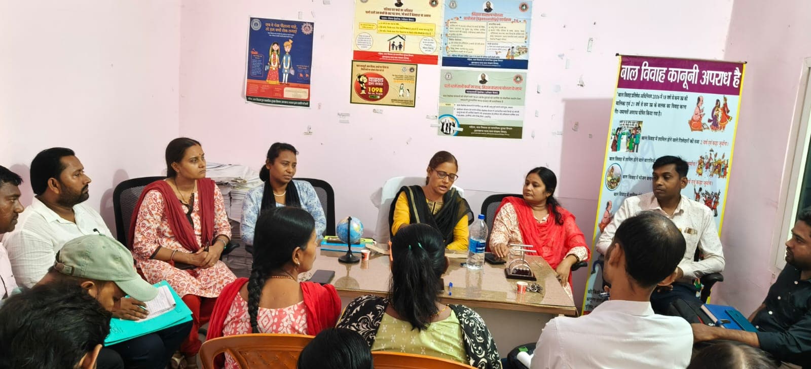 रेलवे चाइल्ड हेल्पलाइन को बरहरवा स्टेशन पर निगरानी रखने का निर्देश