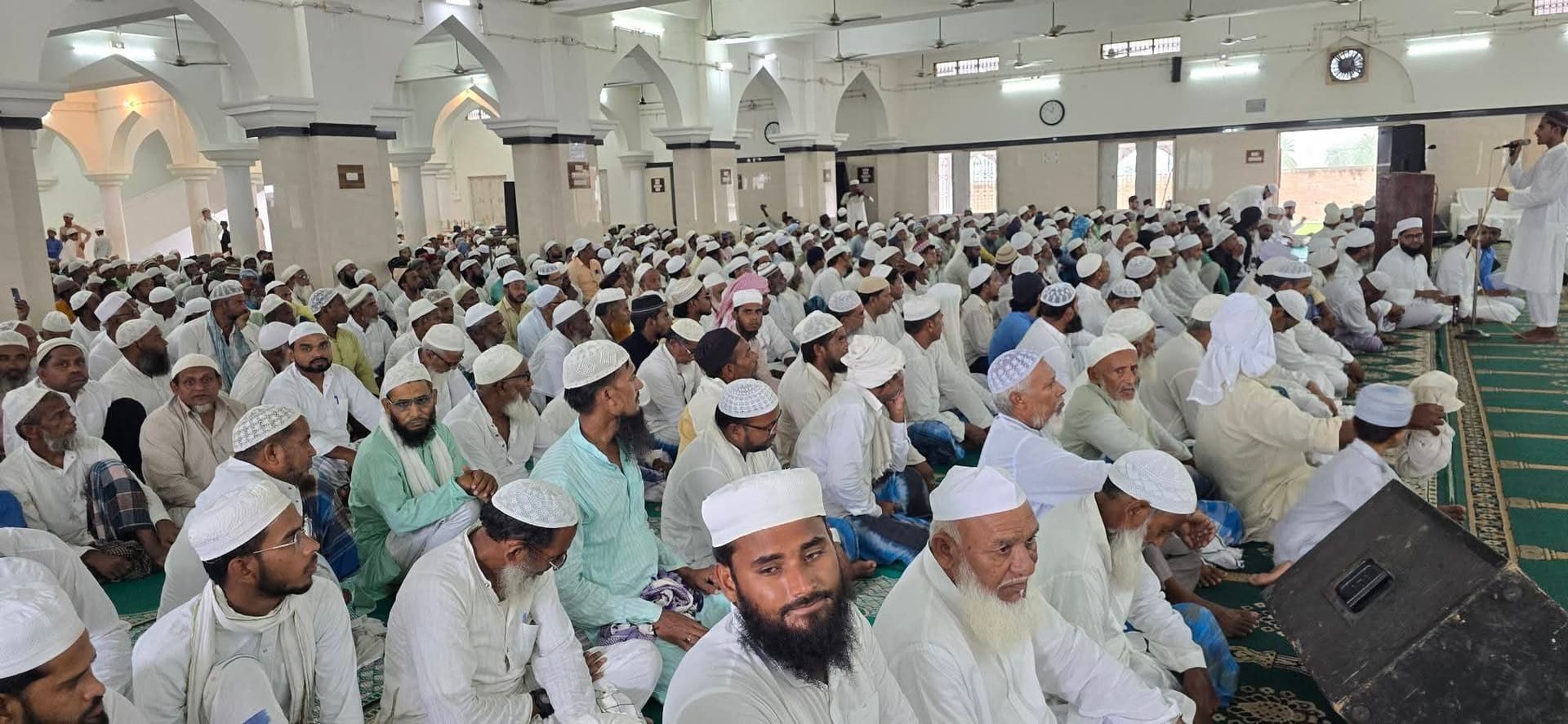 गोड्डा: आसोता मदरसा में इजलास-ए-आम आयोजित, हजारों अकीदतमंद हुए शामिल