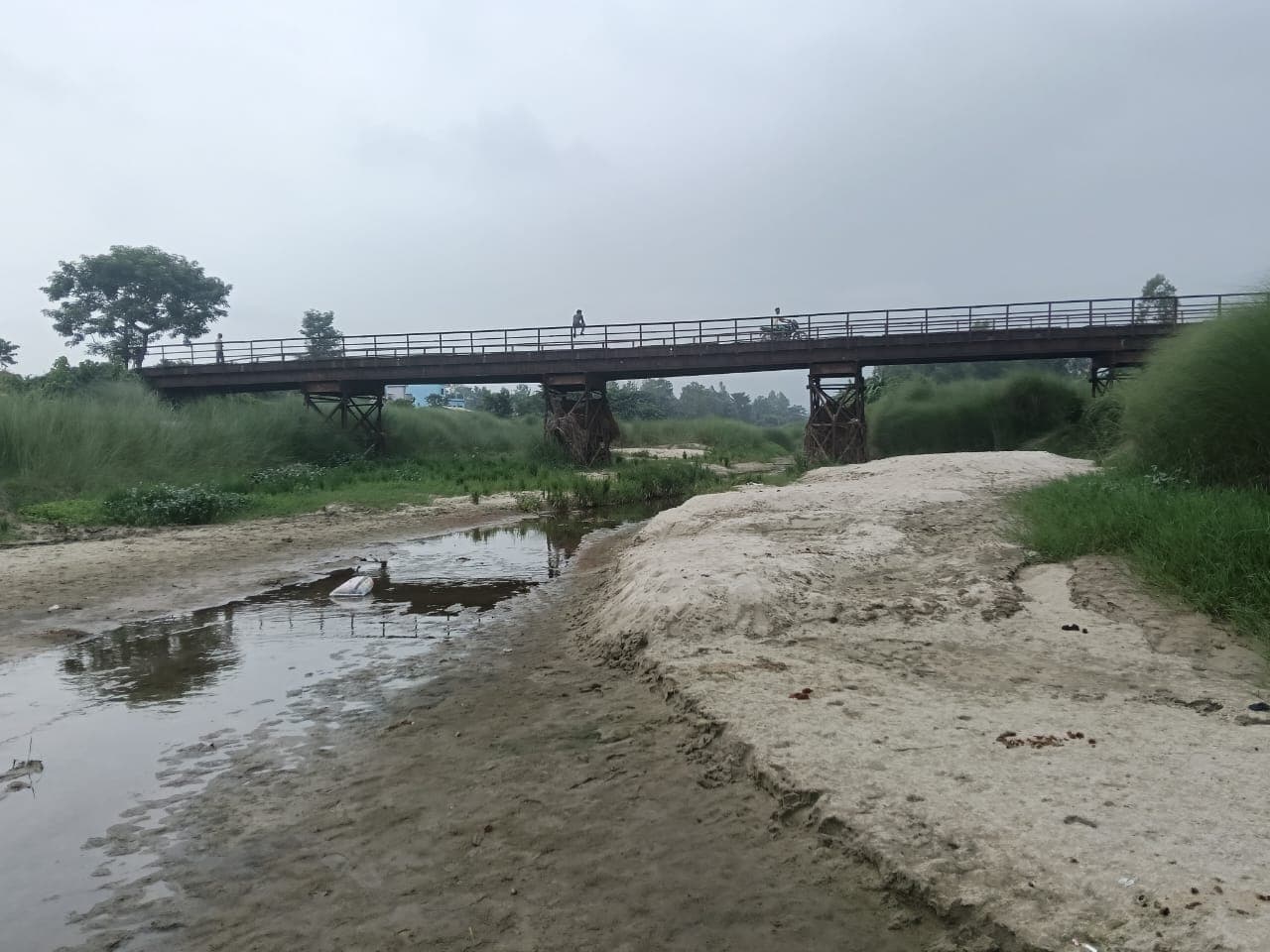 परिहार की नदियां क्यों हो रही हैं खत्म? कभी सिंचाई का सहारा थीं, अब बाढ़ और सूखे की पहचान बन गईं