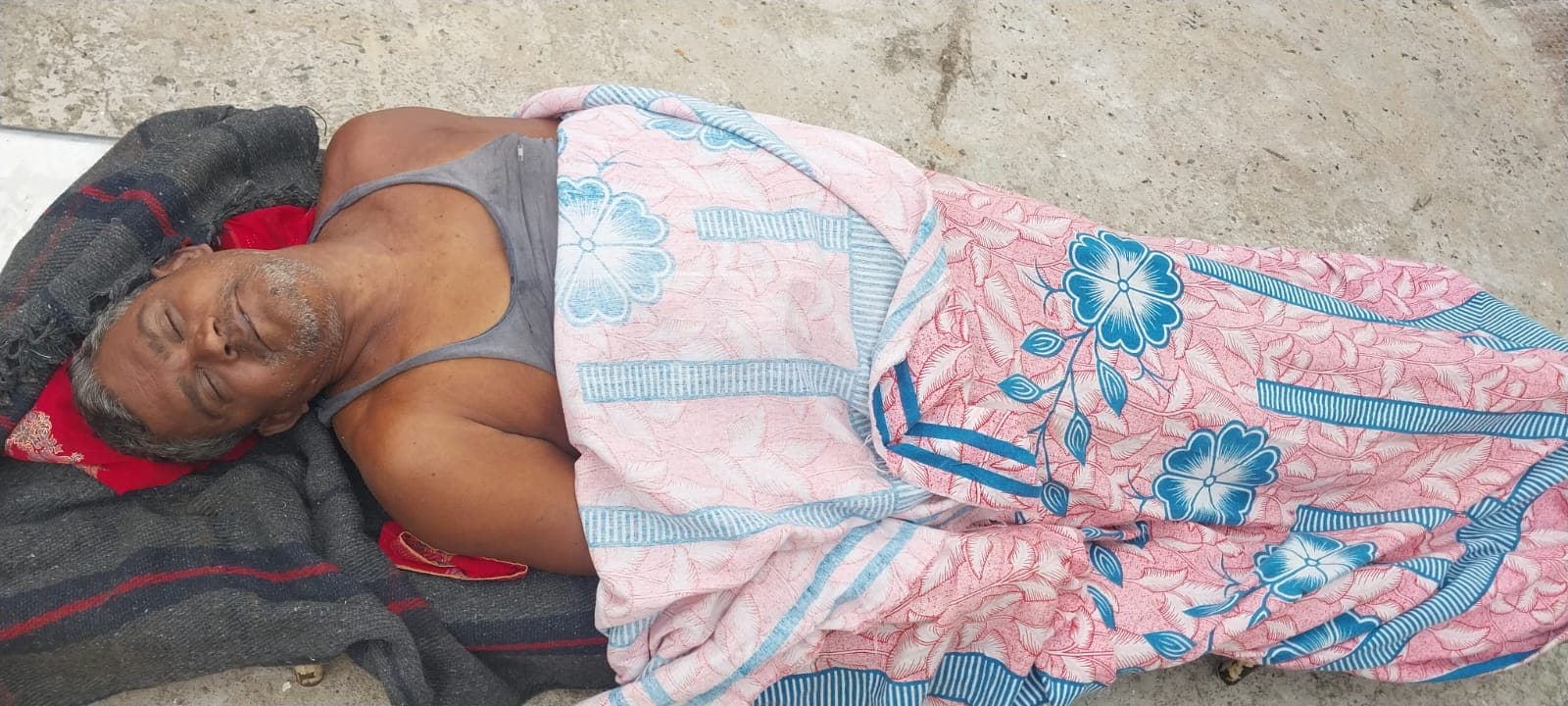 कमारु गांव में बिजली के करंट लगने से अधेड़ व्यक्ति की मौत