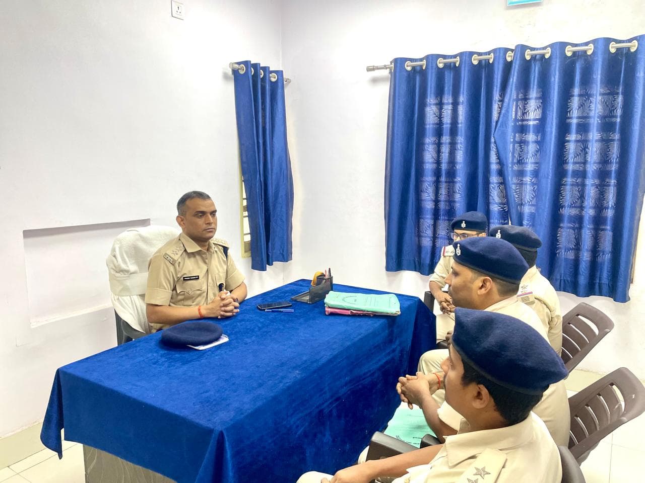 जनता को साइबर अपराधियों से बचाने में साइबर थाना की भूमिका अहम : पवन कुमार