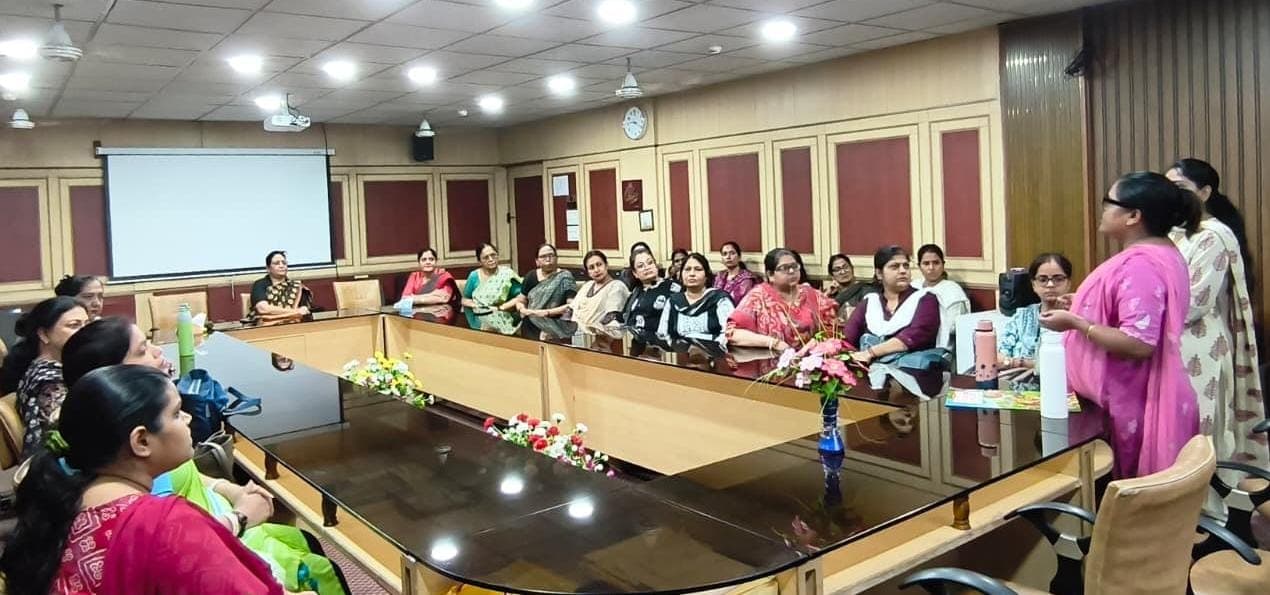 एमएनपीएस में शिक्षकों के लिए नॉलेज शेयरिंग सेशन का आयोजन