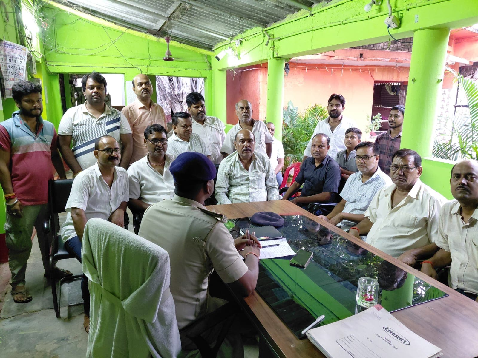 पीरीबाजार थाना में स्वर्ण व्यवसायियों के साथ विशेष बैठक: थानाध्यक्ष ने सुरक्षा पुख्ता करने के लिए सीसीटीवी और अलार्म सिस्टम लगाने की अपील की