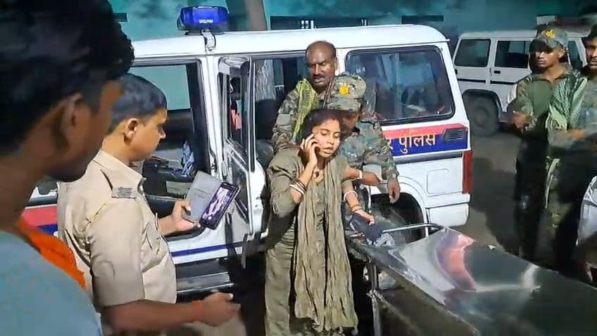 मलयपुर बाईपास पर दो बाइकों में भीषण भिड़ंत: डॉक्टर से इलाज कराकर लौट रही मां-बेटी समेत तीन गंभीर